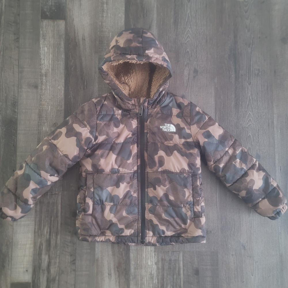 The North Face Mount Chimbo Reversible Jacket